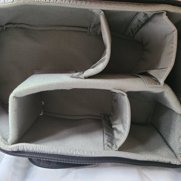 Think Tank Streetwalker V2 Backpack - Black - Picture 6 of 12